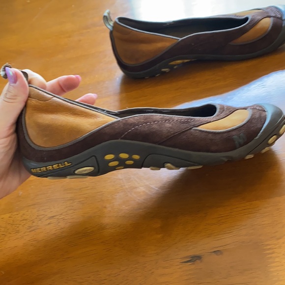 Merrell Carousel Brown Performance Flats 8 VGUC - Picture 12 of 13